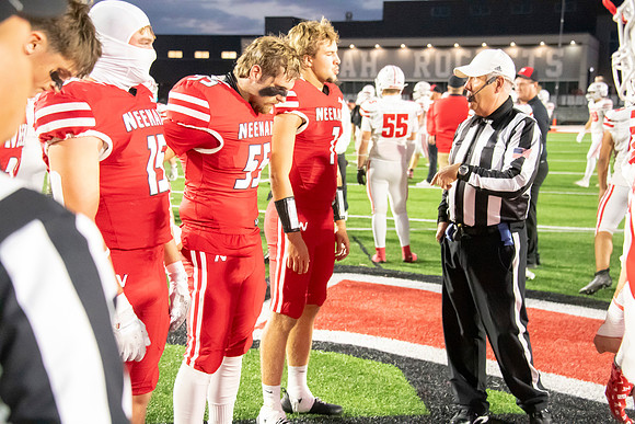 Neenah vs Hortonville 0180