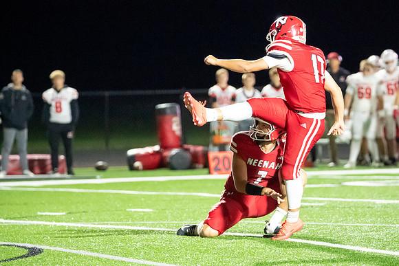 Neenah vs Hortonville 0545
