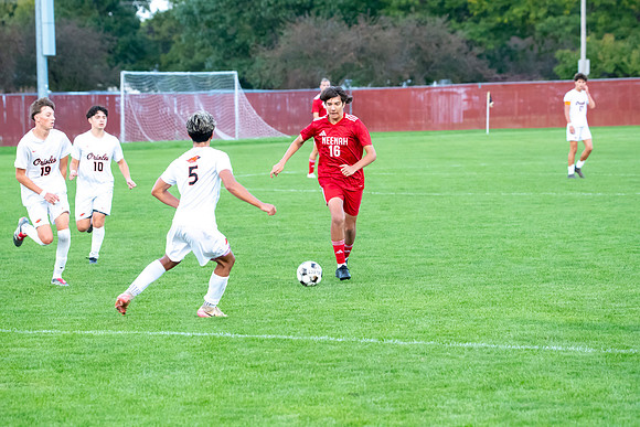 NHS Soccer 0437