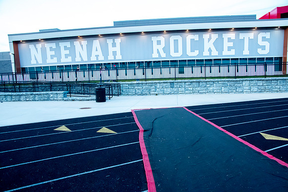 Neenah vs DePere 0001