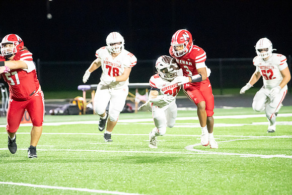 Neenah vs Hortonville 0456