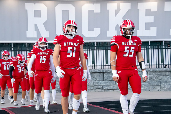 Neenah vs Kimberly 0178