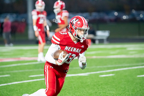 Neenah vs DePere 0079