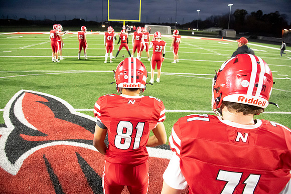 Neenah vs Hortonville 0102