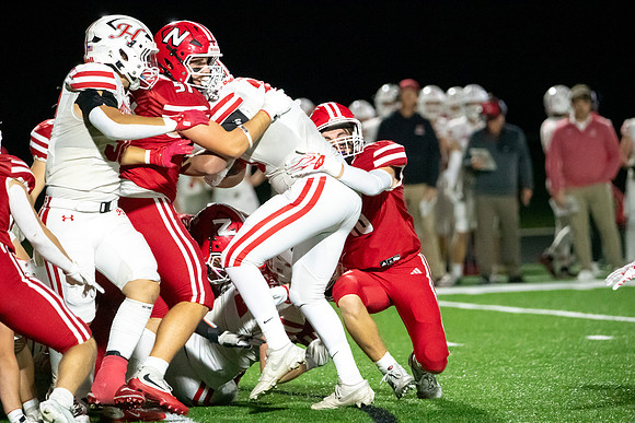 Neenah vs Hortonville 0356