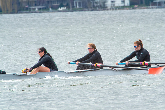 Iowa_Rowing_Novice_Madison_120