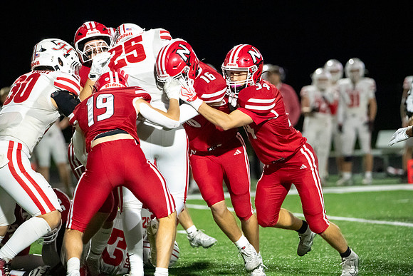 Neenah vs Hortonville 0363