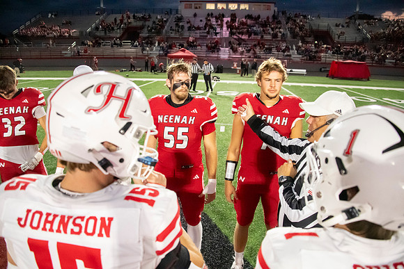 Neenah vs Hortonville 0171
