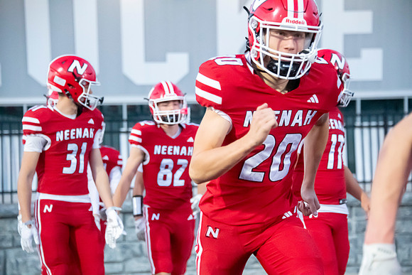 Neenah vs DePere 0057