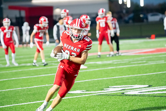 Neenah vs DePere 0138