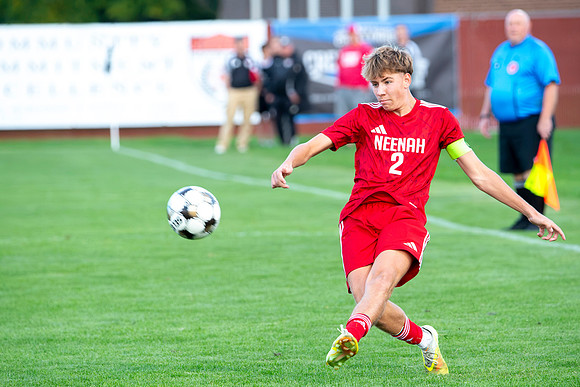 NHS Soccer 0306