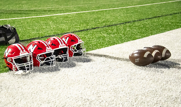 Neenah vs Hortonville 0202