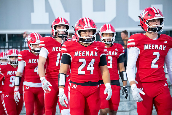 Neenah vs DePere 0036