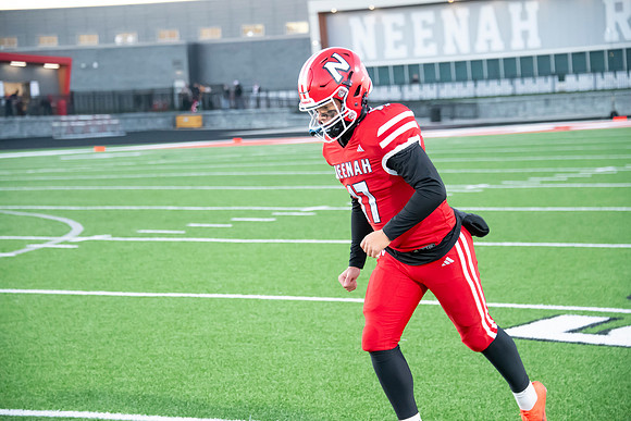Neenah vs Kimberly 0132