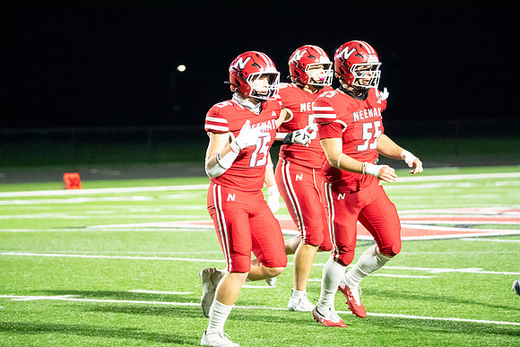 Neenah vs Hortonville 0440