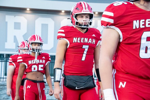 Neenah vs DePere 0015