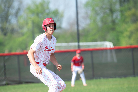 Neenah vs Hortonville 0432