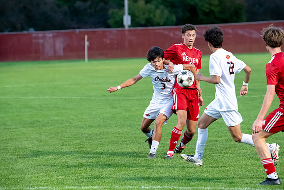 NHS Soccer 0675