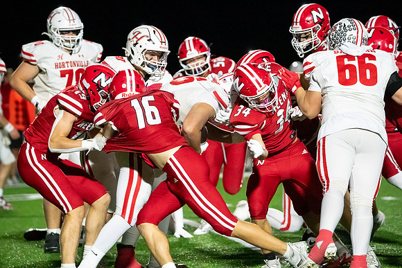 Neenah vs Hortonville 0373