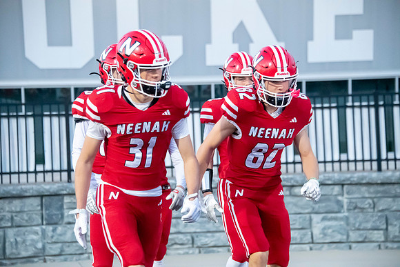 Neenah vs DePere 0060