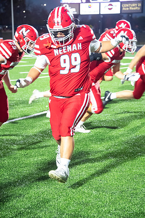 Neenah vs Hortonville 0250