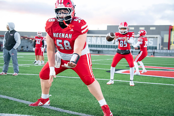 Neenah vs Kimberly 0105