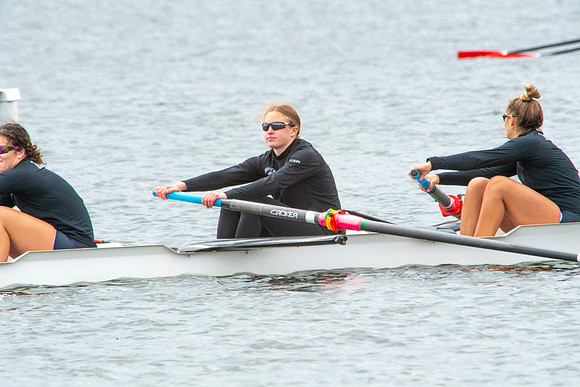 Iowa_Rowing_Novice_Madison_037