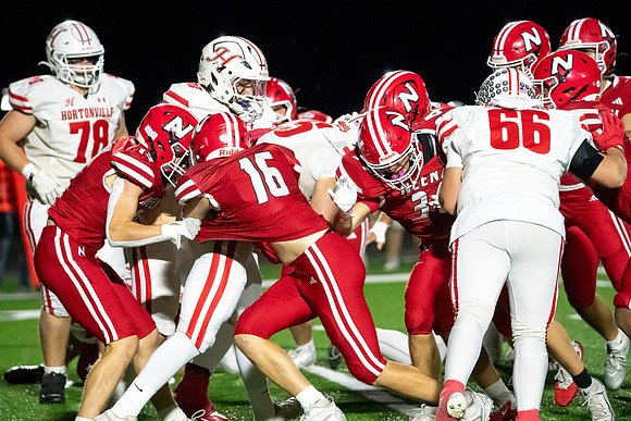 Neenah vs Hortonville 0372
