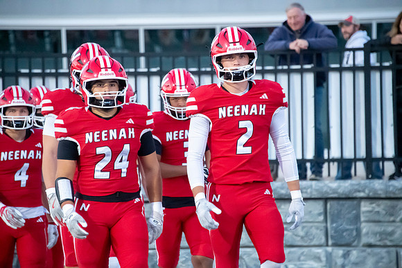 Neenah vs DePere 0031