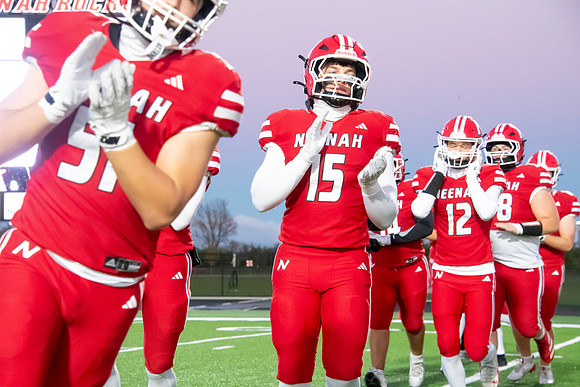 Neenah vs Kimberly 0240