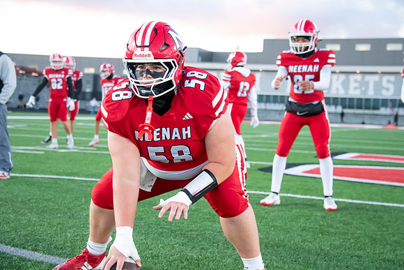 Neenah vs Kimberly 0098