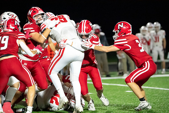 Neenah vs Hortonville 0359