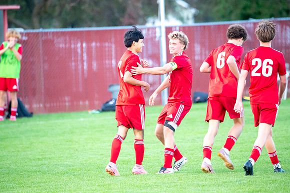 NHS Soccer 0495
