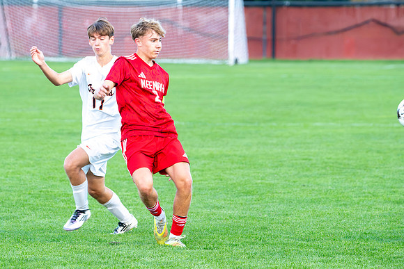 NHS Soccer 0403