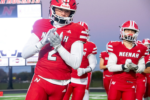 Neenah vs Kimberly 0231