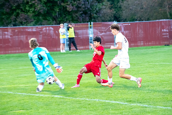 NHS Soccer 0475