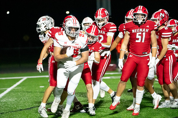 Neenah vs Hortonville 0380