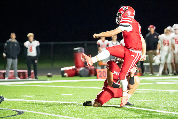Neenah vs Hortonville 0546