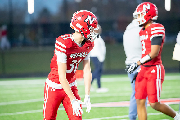 Neenah vs DePere 0099