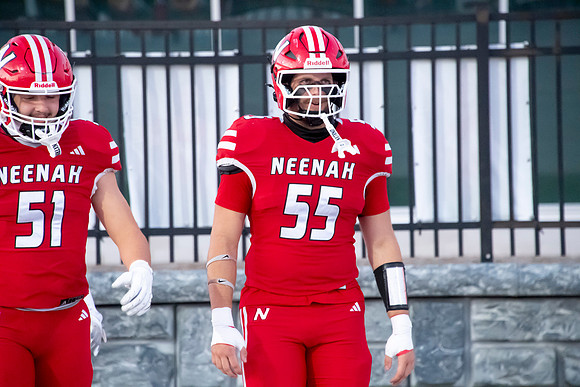 Neenah vs Kimberly 0174