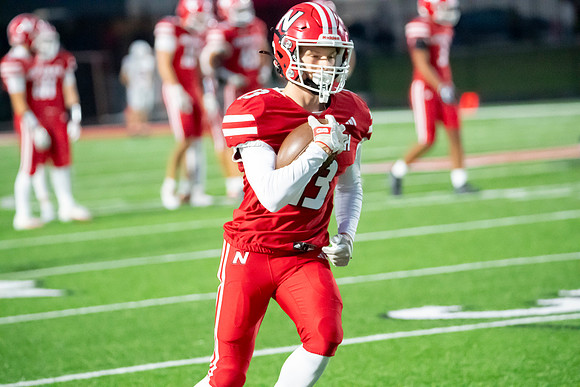 Neenah vs DePere 0151
