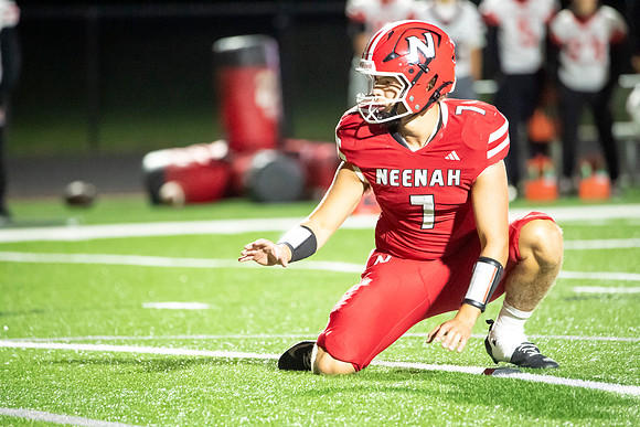 Neenah vs Hortonville 0540