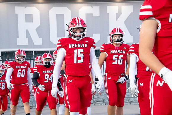 Neenah vs Kimberly 0182