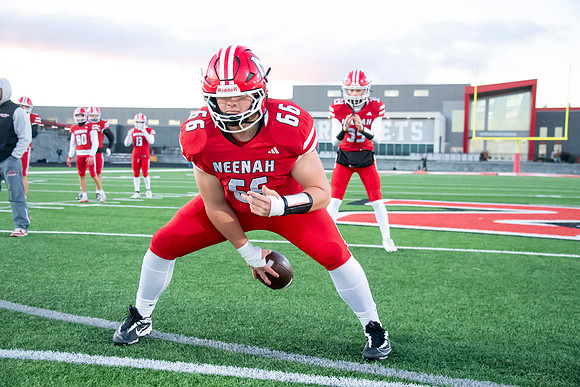 Neenah vs Kimberly 0115