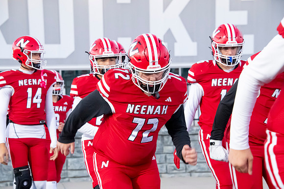 Neenah vs Kimberly 0198