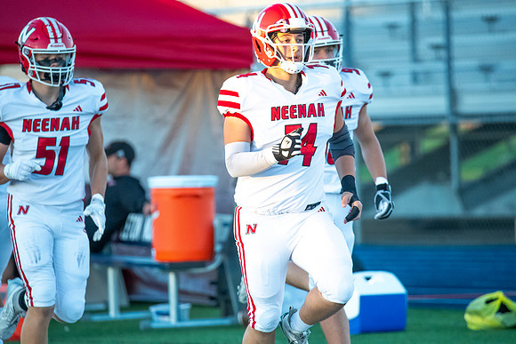 Neenah vs Appleton North 0122