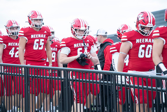 Neenah vs Hortonville 0002