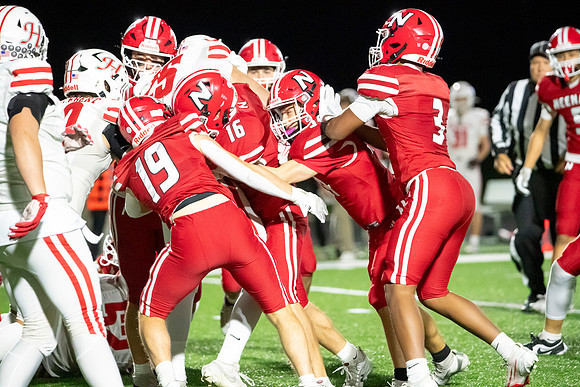 Neenah vs Hortonville 0366
