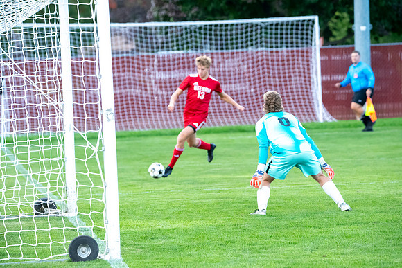 NHS Soccer 0373