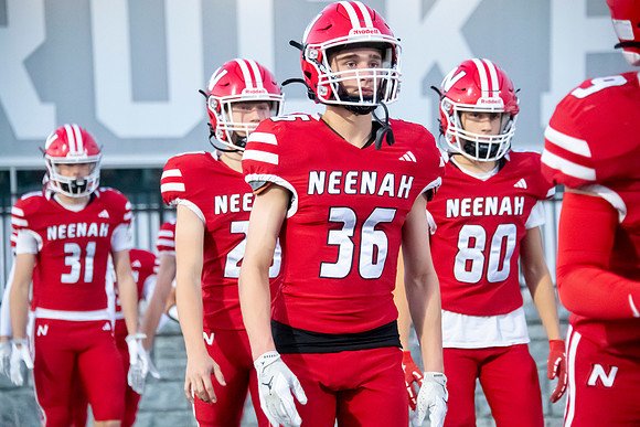 Neenah vs DePere 0053